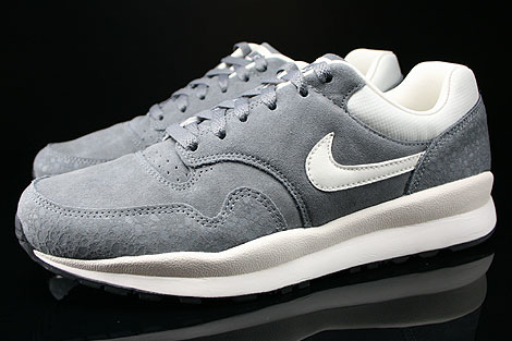 nike air safari grey