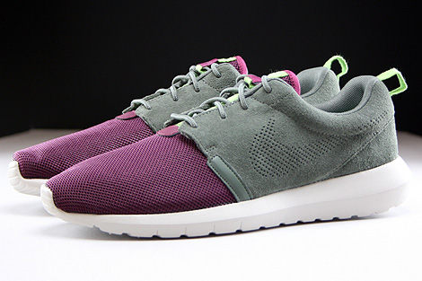 Nike Rosherun NM FB River Rock Villain Red Light Stone Poison Green Seitenansicht