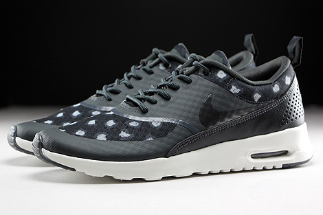 Nike WMNS Air Max Thea Print Black Dark Grey Anthracite Wolf Grey Seitenansicht