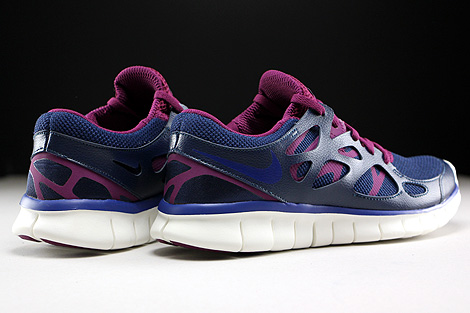 Nike WMNS Free Run 2 EXT Midnight Navy Deep Royal Blue Mulberry Purple Rueckansicht