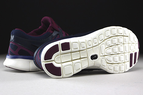 Nike WMNS Free Run 2 EXT Midnight Navy Deep Royal Blue Mulberry Purple Laufsohle
