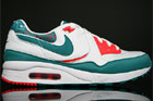 Nike WMNS Air Max Light White Radiant Emerald Hot Red