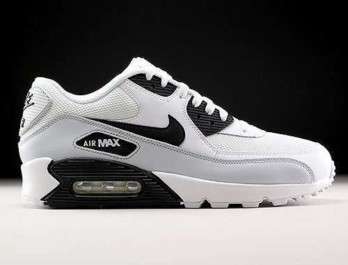 Nike Air Max 90 wit zwart grijs - Nieuws en achtergrondkennis over sneakers van Purchaze