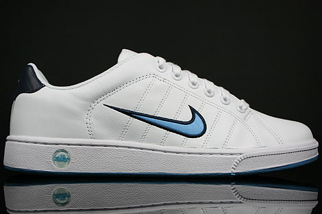 Nike Court Tradition 2 White Football Blue