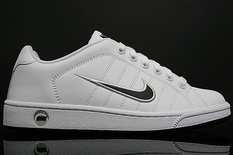 Nike Court Tradition 2 White Grey